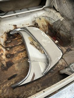 1957 FORD   Thunderbird    312 V8 4V auto 